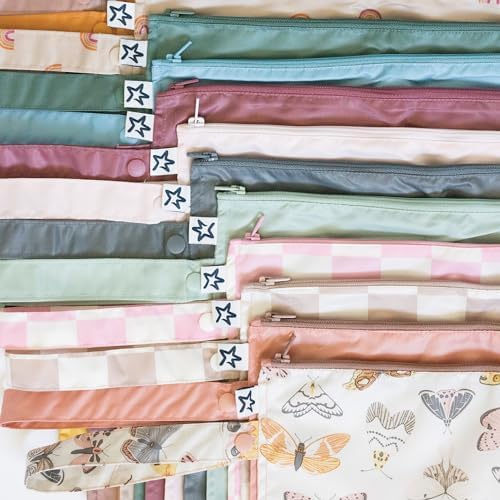 Tiny Twinkle Wet Dry Bag – 2 Pack Reusable Waterproof & Mess Proof Wet Bags for Swimsuits & Travel, Baby Towels & Beach Essentials,a Diaper Bag Must-Have(Petite Safari)