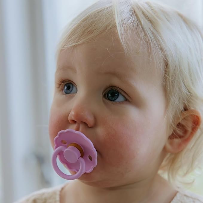FRIGG Natural Rubber Baby Pacifier 4-Pack Sunset Bliss | Made in Denmark | BPA-Free (6-18 Months)