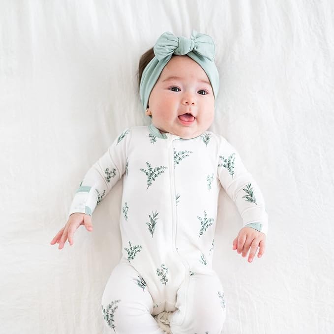 KYTE BABY Unisex Rayon Made From Bamboo Zippered Rompers 0-24 Months