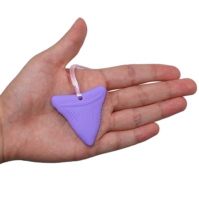 Sensory Chew Necklace for Autistic Children Girls, 6 Pack Silicone Oral Motor Aids Chew Toys for Kids Sensory Need- Reduces Chewing Fidgeting for Children Adults Chewer