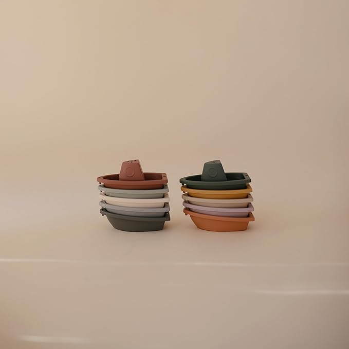 mushie Stackable Bath Boats Toy (Rustic) | Floating Bathtub Toys for Baby & Toddler, Set of 5 | Made in Denmark