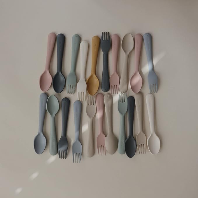 mushie Flatware Fork and Spoon Set for Toddlers | Made in Denmark (Cloud)