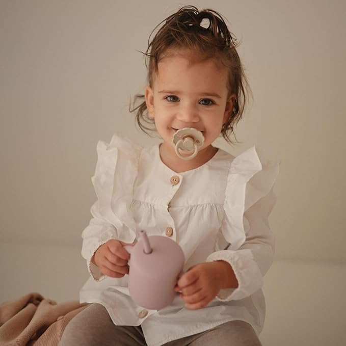 FRIGG Natural Rubber Baby Pacifier 6-Pack Cinnamon Charm | Made in Denmark | BPA-Free (0-6 Months)