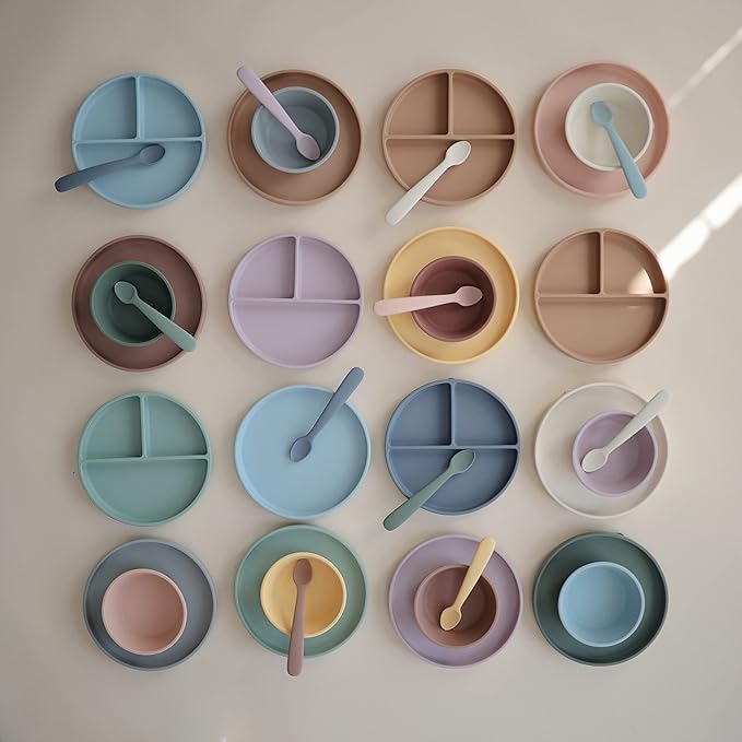 mushie Silicone Suction Plate | BPA-Free Non-Slip Design (Woodchuck)