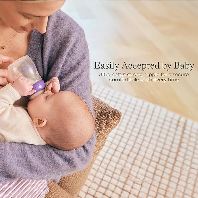 Lansinoh Anti-Colic Baby Bottles for Breastfeeding Babies, 5 Ounces, 4 Count, Includes 4 Slow Flow Nipples, Size S