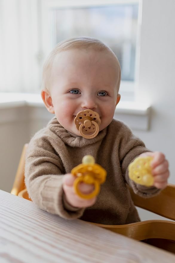 BIBS Boheme Soother 4-Pack | BPA Free Dummy Pacifier | Round Nipple | Natural Rubber Latex | Made in Denmark | Size 6-18 Months | Woodchuck Mix