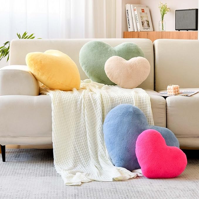 Beige Heart Pillows, Cute Heart Decorative Pillow, Heart Shaped Throw Pillows for Bed, Faux Rabbit Fur Plush Hoom Decor Pillow Cushion for Chair Sofa Living Room (Large-19.6"x15.7")