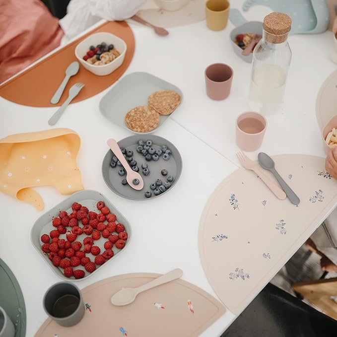 mushie Silicone Placemat for Kids | BPA-Free Non-Slip Design (Vanilla Confetti)