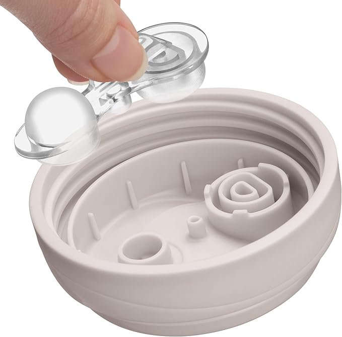 Chicco Semi-Soft Trainer with Bite-Resistant Spout and Spill-Free Lid 7oz. | Removable, Non-Slip Handles | Top-Rack Dishwasher Safe | Easy to Hold Ergonomic Indents | Sage | 6+ months (Pack of 2)