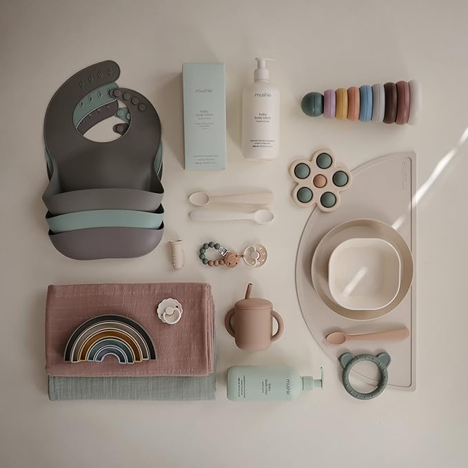 mushie Baby Organic Body Lotion | Moisturize, Soothe, and Hydrates Dry Skin | Made in Denmark, 13.53 fl oz (Green Lemon)