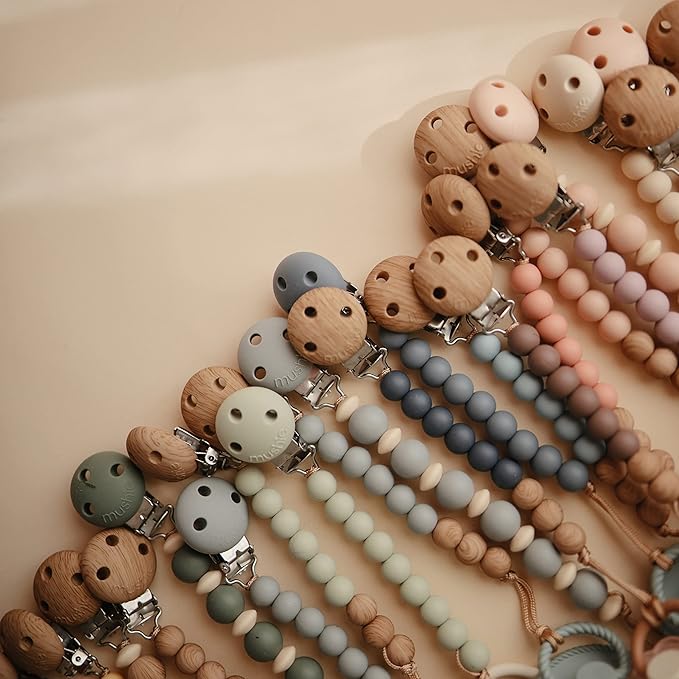 mushie 100% Silicone Baby Pacifier Clip BPA Free | Eva (Cloud)