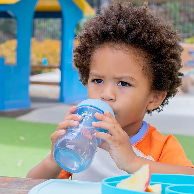 Chicco Sport Spout Trainer with Semi-Firm, Bite-Resistant Spout and Spill-Free Lid 9oz. | Top-Rack Dishwasher Safe | Easy to Hold with Ergonomic Indents | Pale Blue/Teal, 2pk | 9+ months