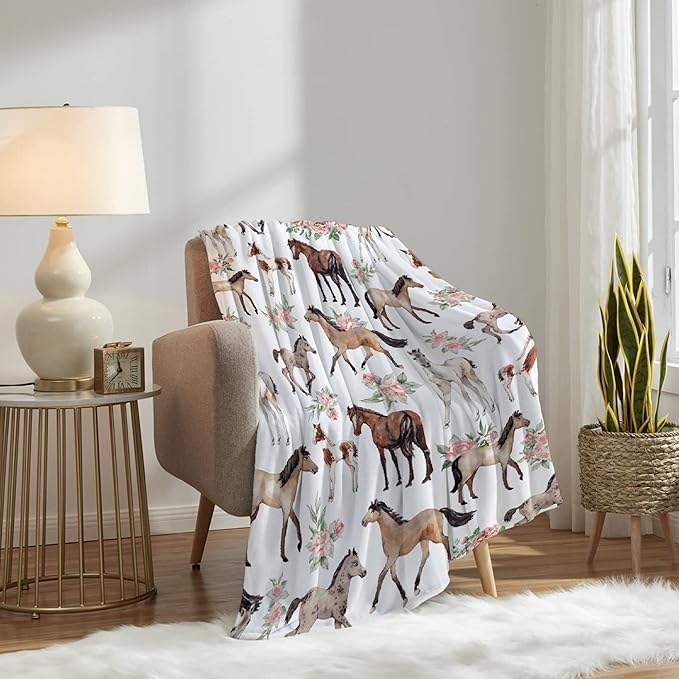 Horse Rose Blanket for Teen Flowers Throw Blanket Gifts for Girls Boys Soft Throws Blankets All Seasons 50×60 Inches for Bed Office