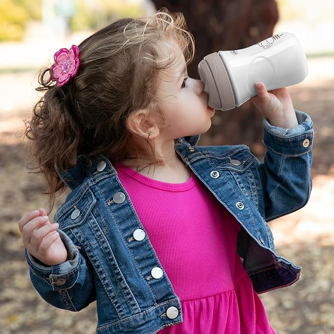 Chicco Sport Spout Trainer with Semi-Firm, Bite-Resistant Spout and Spill-Free Lid 9oz. | Top-Rack Dishwasher Safe | Easy to Hold with Ergonomic Indents | Coral/Grey, 2pk | 9+ months